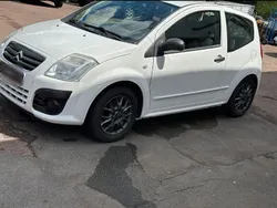 Weiß Gebraucht 2007 Citroën C2 Kleinwagen | 3.800 € (Etwas zu teuer)
