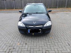 Schwarz Gebraucht 2004 Opel Corsa Kleinwagen | 2.250 € (Fairer Preis)