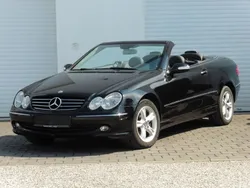 Obsidianschwarz Gebraucht 2004 Mercedes CLK200 Avantgarde Cabrio | 5.790 € (Guter Preis)