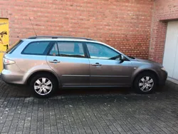 Grau Gebraucht 2004 Mazda 6 Comfort Kombi | 700 € (Fairer Preis)