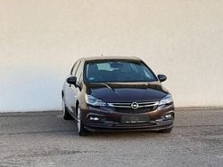 Rot Gebraucht 2019 Opel Astra Innovation Limousine | 10.499 € (Guter Preis)