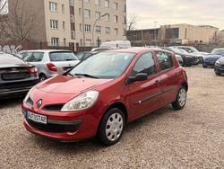 Rot Gebraucht 2006 Renault Clio III Limousine | 3.999 € (Fairer Preis)