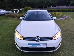 Weiß Gebraucht 2017 VW e-Golf Kleinwagen | 10.999 € (Guter Preis)