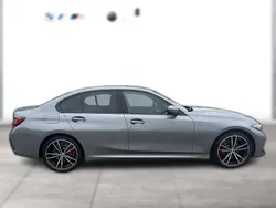 Metallic Gebraucht 2024 BMW 330 M Sport | 53.190 € (Teuer)
