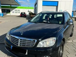 Schwarz Gebraucht 2009 Mercedes C180 Kombi | 6.000 € (Fairer Preis)