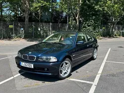 Blau Gebraucht 2002 BMW 325 Coupé | 6.000 € (Etwas zu teuer)