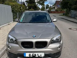 Grau Gebraucht 2013 BMW X1 SUV | 11.900 € (Guter Preis)
