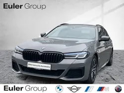 Grau Gebraucht 2022 BMW 530 M Sport Kombi | 38.449 € (Fairer Preis)
