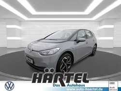 Mondsteingrau (grey), solid Gebraucht 2022 VW ID.3 Pro Performance Kleinwagen | 22.100 € (Fairer Preis)