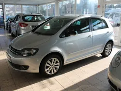 Silber Gebraucht 2011 VW Golf Plus Cross Style Van / Kleinbus | 9.490 € (Etwas zu teuer)