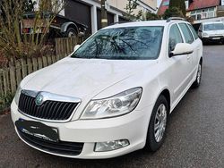Weiß Gebraucht 2013 Skoda Octavia Limousine | 5.000 €