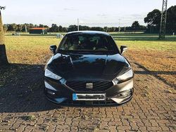 Grau Gebraucht 2021 Seat Leon FR Coupé | 21.000 € (Fairer Preis)