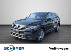Schwarz Gebraucht 2022 VW Tiguan Allspace IQ Drive SUV | 47.780 € (Teuer)