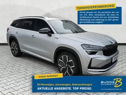 Brillantsilber metallic Neu 2025 Skoda Kodiaq SportLine SUV | 43.490 € (Fairer Preis)