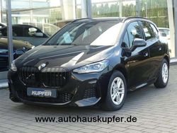 Saphirschwarz Gebraucht 2024 BMW 220 M Sport Van / Kleinbus | 32.900 € (Fairer Preis)