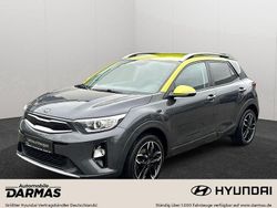 Grau Gebraucht 2018 Kia Stonic SUV | 11.390 € (Guter Preis)