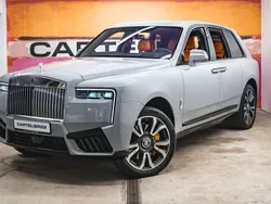 Grau Neu 2025 Rolls Royce Cullinan SUV | 559.900 €