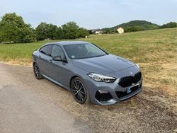 Grau Gebraucht 2021 BMW M235 Limousine | 29.999 € (Guter Preis)