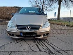 Beige Gebraucht 2007 Mercedes A180 Classic Van / Kleinbus | 3.900 € (Etwas zu teuer)