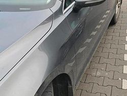 Grau Gebraucht 2016 VW Passat Kombi | 9.000 € (Fairer Preis)