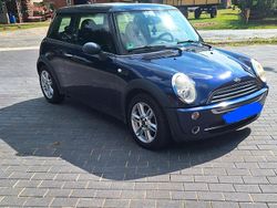 Blau Gebraucht 2005 Mini ONE Kleinwagen | 1.900 € (Guter Preis)