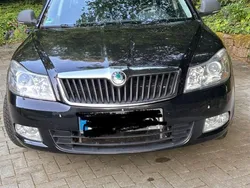 Schwarz Gebraucht 2010 Skoda Octavia Classic Kombi | 3.500 € (Guter Preis)