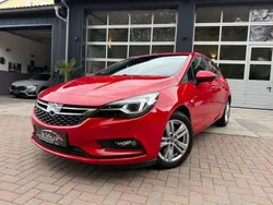 Rot Gebraucht 2017 Opel Astra Active Limousine | 10.900 € (Superpreis)