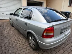 Silber Gebraucht 2000 Opel Astra Limousine | 1.200 € (Guter Preis)