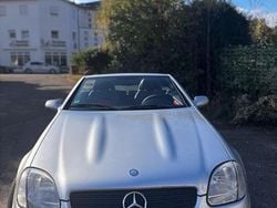Grau Gebraucht 1998 Mercedes SLK200 Cabrio | 3.599 € (Guter Preis)