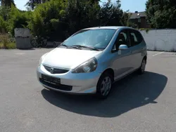 Silber Gebraucht 2005 Honda Jazz Cool Kleinwagen | 2.950 € (Fairer Preis)