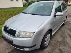Silber Gebraucht 2002 Skoda Fabia Classic Kombi | 1.797 € (Fairer Preis)