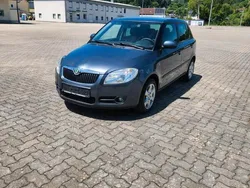 Grau Gebraucht 2009 Skoda Fabia Limousine | 2.800 € (Fairer Preis)