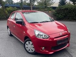 Rot Gebraucht 2015 Mitsubishi Space Star Kleinwagen | 3.200 € (Guter Preis)