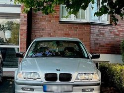 Silber Gebraucht 1999 BMW 320 Limousine | 2.199 € (Fairer Preis)