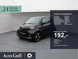 Bodypanels in black Gebraucht 2024 Smart ForTwo Electric Drive Coupé | 16.390 € (Teuer)