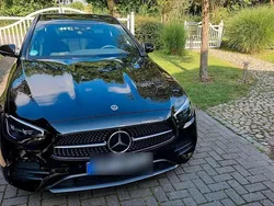 Schwarz Gebraucht 2022 Mercedes E300 AMG line Kombi | 41.500 € (Teuer)