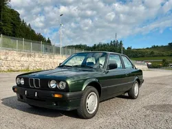 Grün Gebraucht 1988 BMW 318 Coupé | 15.000 €