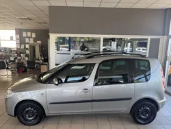 Beige Gebraucht 2009 Skoda Roomster Plus Edition Kombi | 4.590 € (Etwas zu teuer)