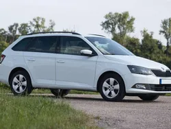 Weiß Gebraucht 2015 Skoda Fabia Style Kombi | 4.750 € (Fairer Preis)
