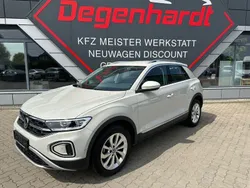 Grau Gebraucht 2024 VW T-Roc Style SUV | 27.990 € (Guter Preis)