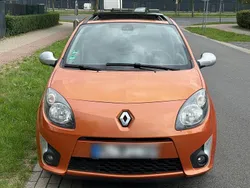 Orange Gebraucht 2008 Renault Twingo GT Kleinwagen | 2.999 € (Etwas zu teuer)