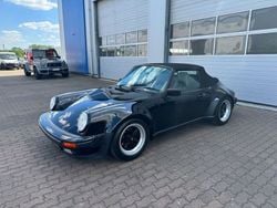Schwarz Gebraucht 1987 Porsche 911 Cabrio | 99.900 €