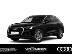 Mythosschwarz metallic Gebraucht 2022 Audi Q3 Ambiente SUV | 28.880 € (Guter Preis)