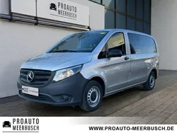 Brillantsilber Gebraucht 2022 Mercedes Vito Van / Kleinbus | 26.999 € (Superpreis)