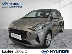 Braun Gebraucht 2023 Hyundai i10 Trend Kleinwagen | 15.490 € (Guter Preis)