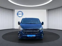 Blau Gebraucht 2019 Ford Tourneo Custom Limousine | 27.499 € (Etwas zu teuer)