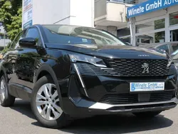 Lackierung schwarz perla nera Gebraucht 2021 Peugeot 3008 Business-Line SUV | 19.290 € (Guter Preis)