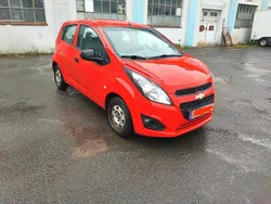 Rot Gebraucht 2013 Chevrolet Spark Kleinwagen | 3.200 € (Etwas zu teuer)