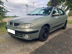 Gebraucht 2002 Renault Mégane II Limousine | 1.650 € (Fairer Preis)