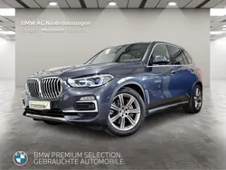 Grau Gebraucht 2021 BMW X5 SUV | 61.990 € (Fairer Preis)